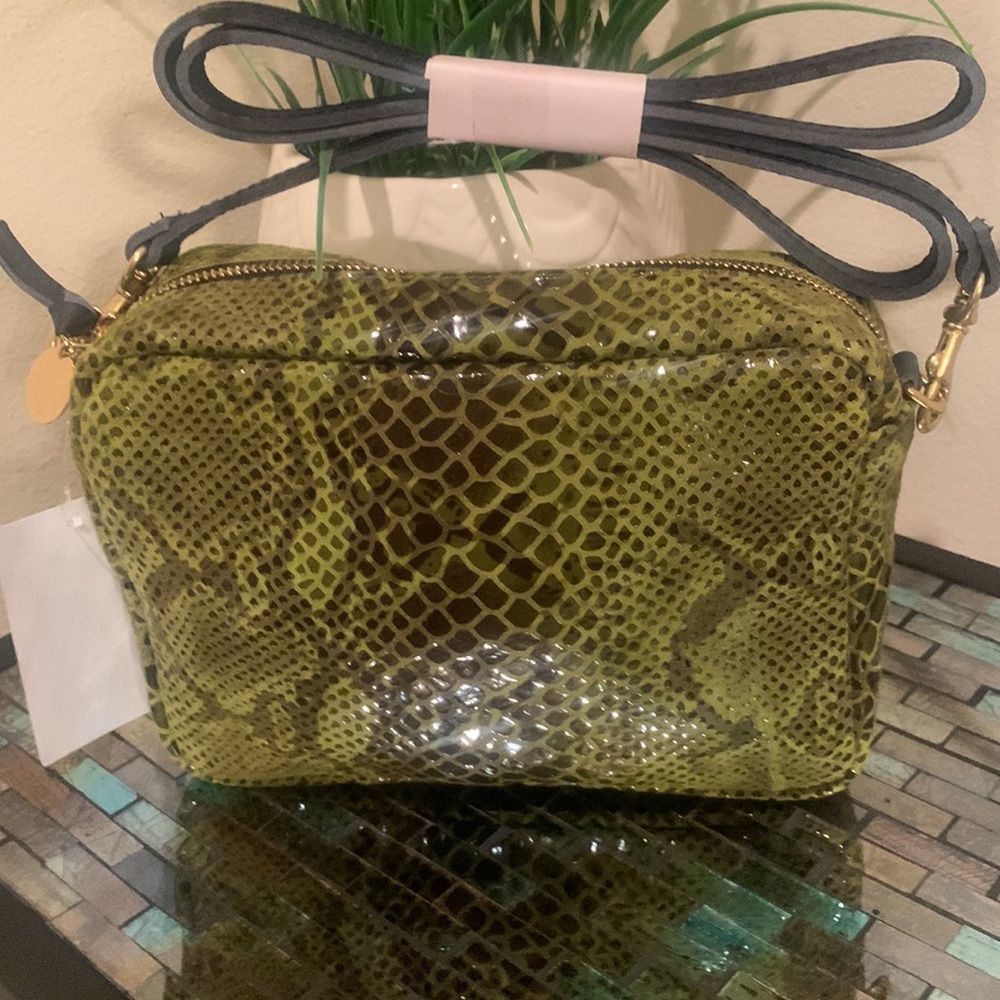 Clara. V Midi Sac Snake Embossed Leather Crossbody Bag
CLARE V. - Picture 10 of 14